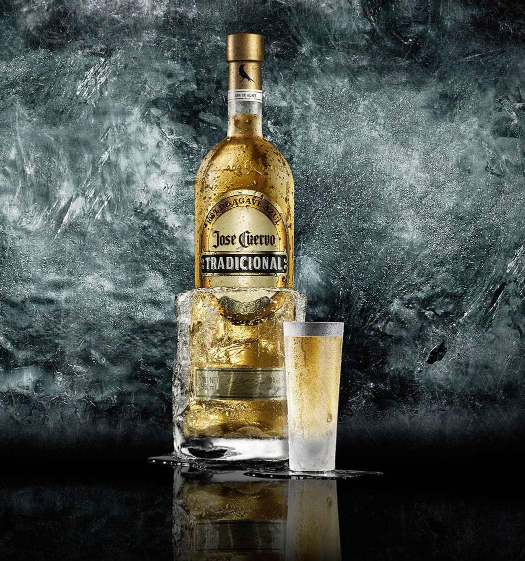 TEQUILA TRADICIONAL REPOSADO 1000 ML
